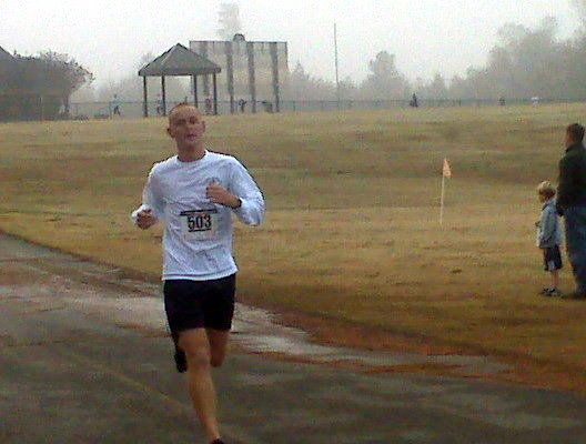 Matt Runs a Thanksgiving 5K in his Flow VFFs