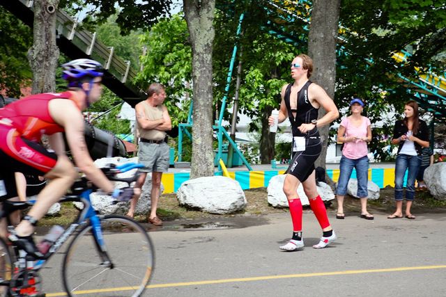 Review of Zensah Compression Leg Sleeves (For faster Post-Running Calf Recovery)