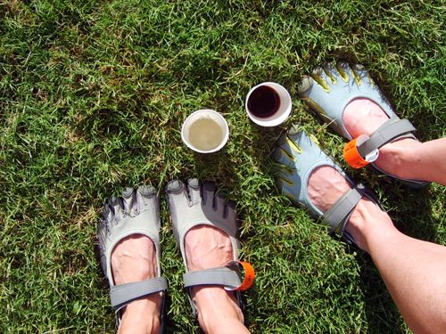 Shanna and Kelly's Vineyard 5K in Vibram Five Fingers Sprints