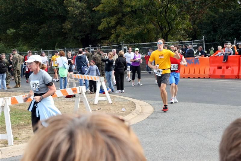 Tim Runs the Marine Corps Marathon in his Sprint Vibram Five Fingers