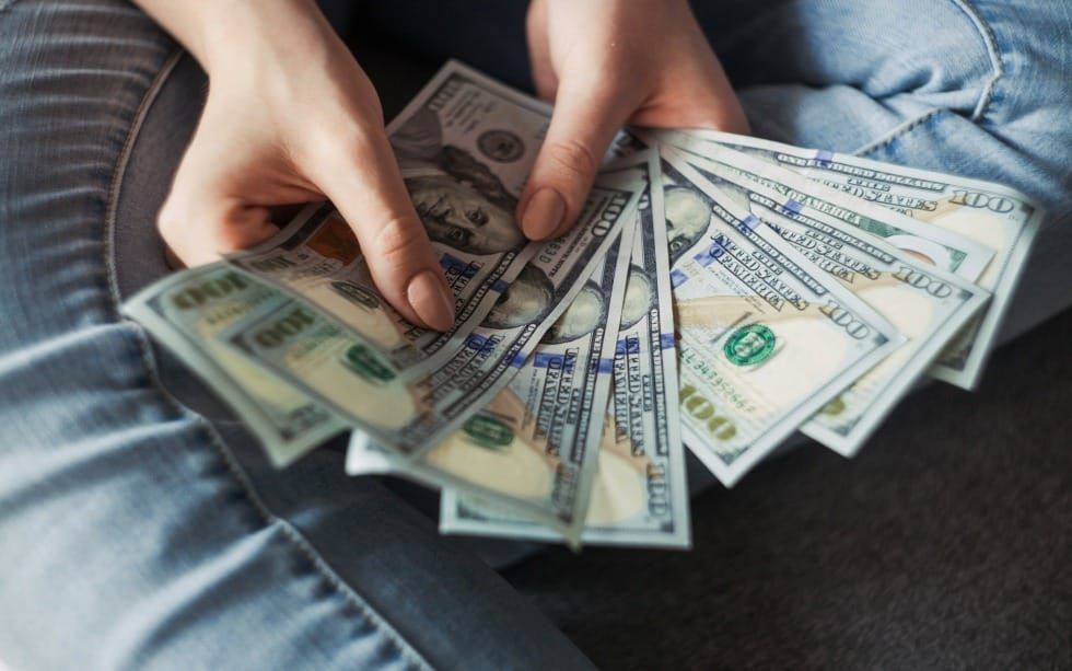 How Does Wealth Impact Your Relationships? (Proverbs 19)