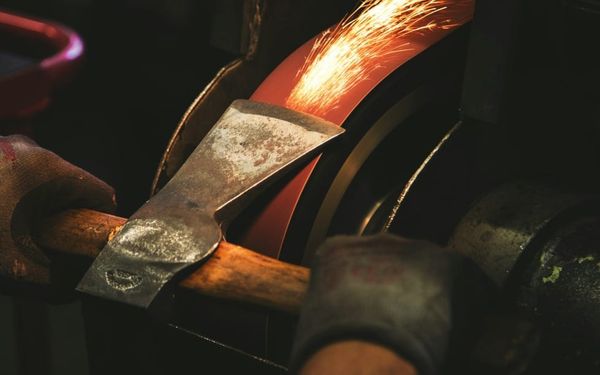 What Proverbs 27 Teaches Me About True Friendship (Proverbs 27)