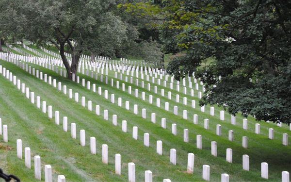 How Arlington's Headstones Are a Reminder of What's Most Important