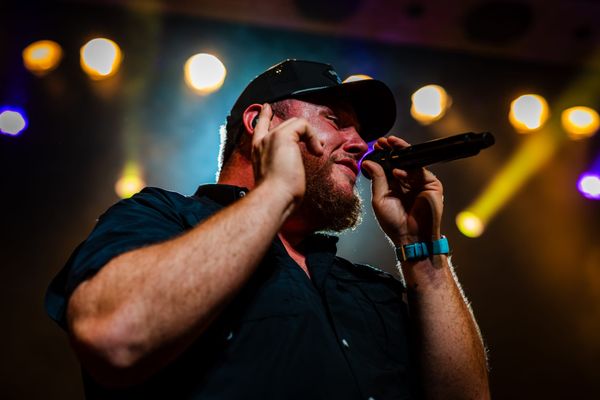 Luke Combs Brings His Stadium-Sized Show to Chicago's Metro