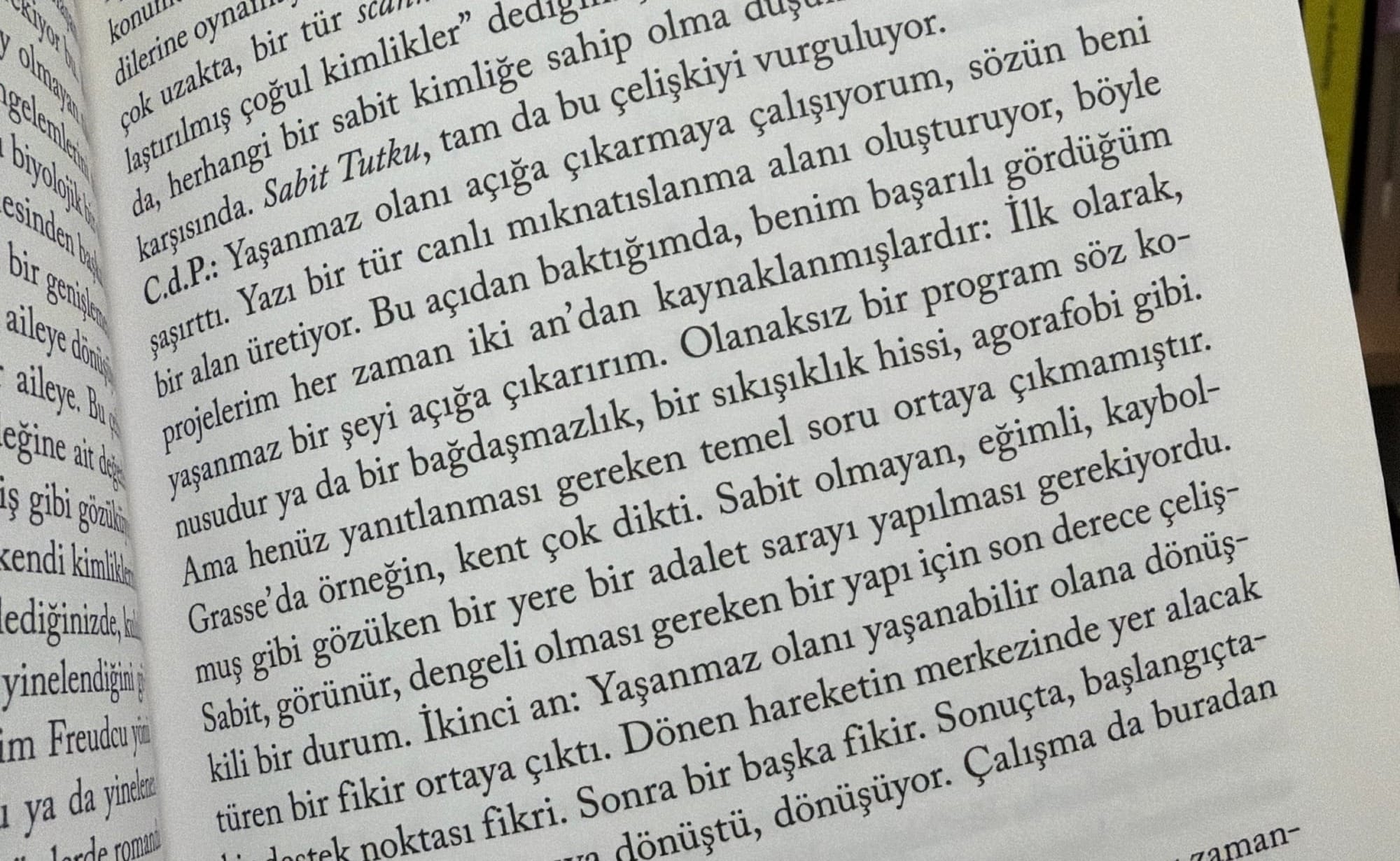 Katlanılabilir bir form bulma çabası