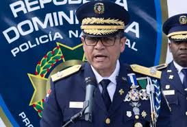 Jefe Policía dice 93 presuntos delincuentes y 8 miembros de la institución han muerto este año en enfrentamientos