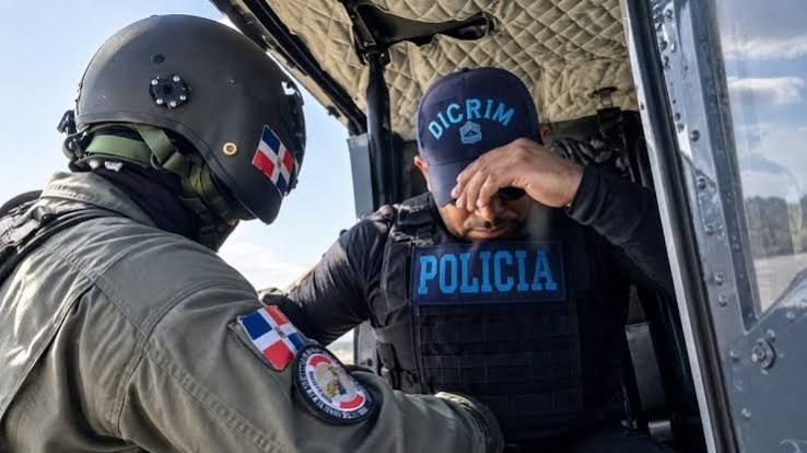La Policía busca  en helicóptero un prófugo de 5 que intentaron asaltar remesadora, 3 de los cuales murieron en tiroteos con agentes