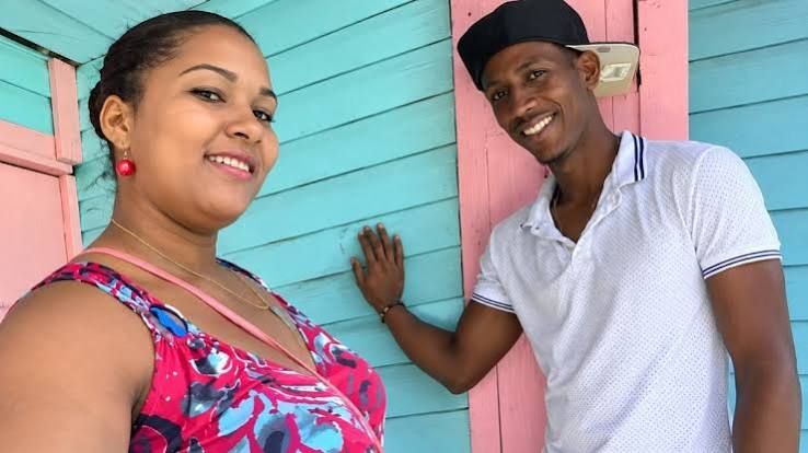 Hombre mata a su expareja a machetazos en municipio Bayaguana