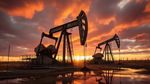 Petróleo cae alrededor de 4 % por anuncio de acuerdo entre Irán y EE. UU., y las bolsas suben