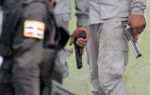 Eliminan en intercambio de disparos dos delincuentes que retenían a un taxista en SDE
