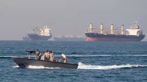 Irán amenaza con responder al bloqueo de Estados Unidos