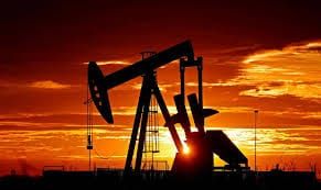El petróleo de Texas sube 3.7% y roza los 100 dólares el barril