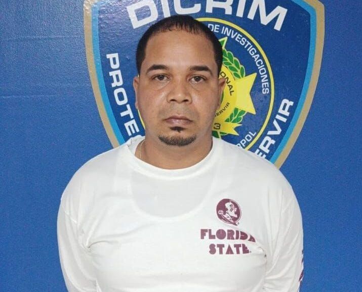 Se entrega “El Gánster”, implicado en una red criminal y en la muerte de "La China" en Santiago