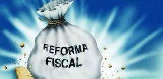 El Gobierno plantea aumentar impuestos a transferencias electrónicas, pasajes aéreos y vapes con reforma fiscal