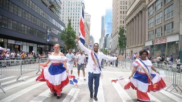 Celebrarán hoy domingo el tradicional desfile dominicano en Nueva York