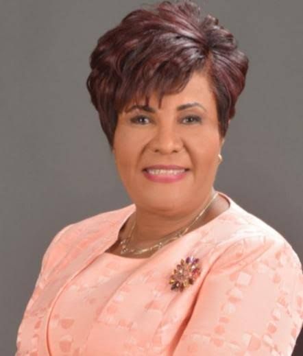 Abinader sigue con los cambios y nombramientos:  Josefa Castillo es designada cónsul en Miami y Xiomara Guante directora del Inaipi