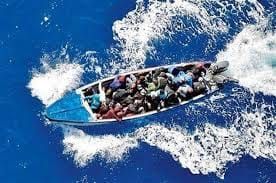 Autoridades atrapan a  49 hombres y 10 mujeres que se iban en yola a Puerto Rico.