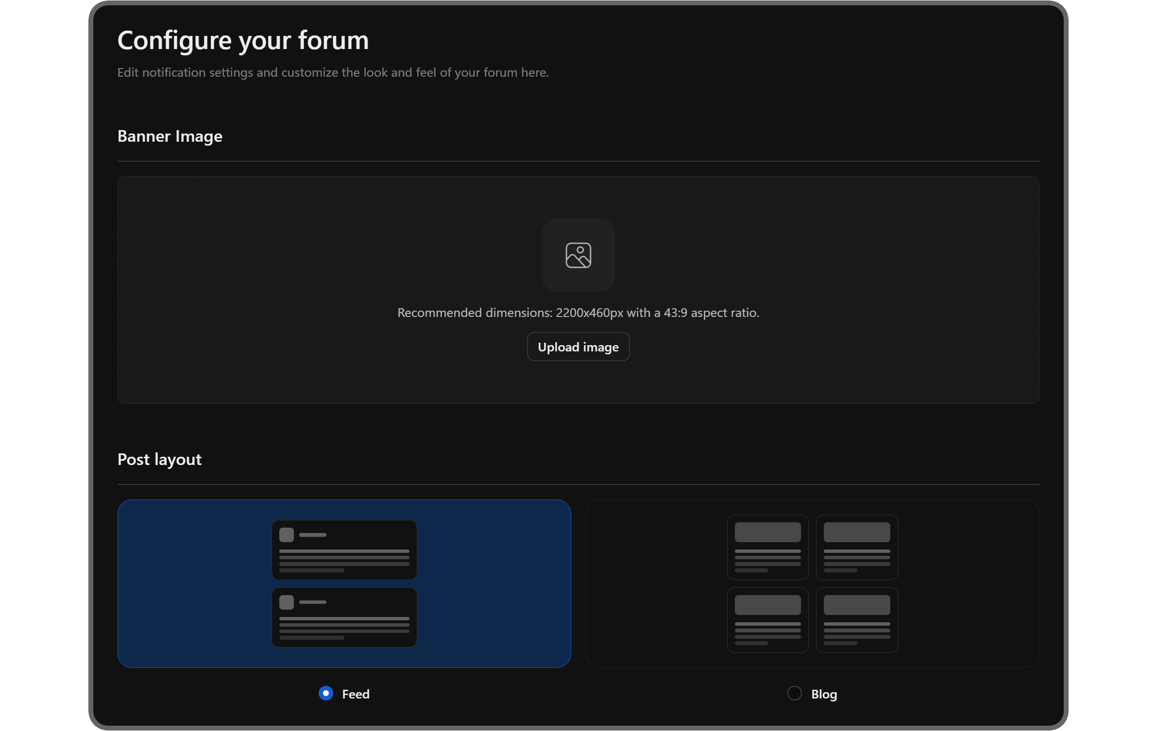 Banner image and post layout settings of the Announcements app on Whop