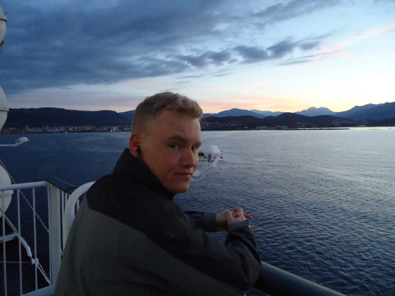 Our reaction after seeing the mountains we were to climb // Georgios Chatzitheoklitos