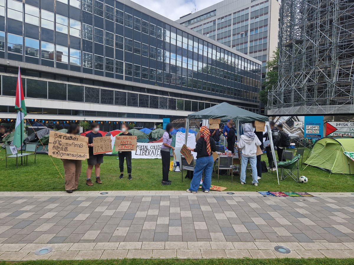 Imperial security officer called student a ‘wanker,’ claim activists