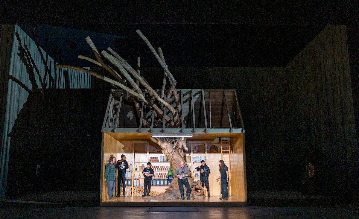 Alexander Cohen chats to Stuart Murphy