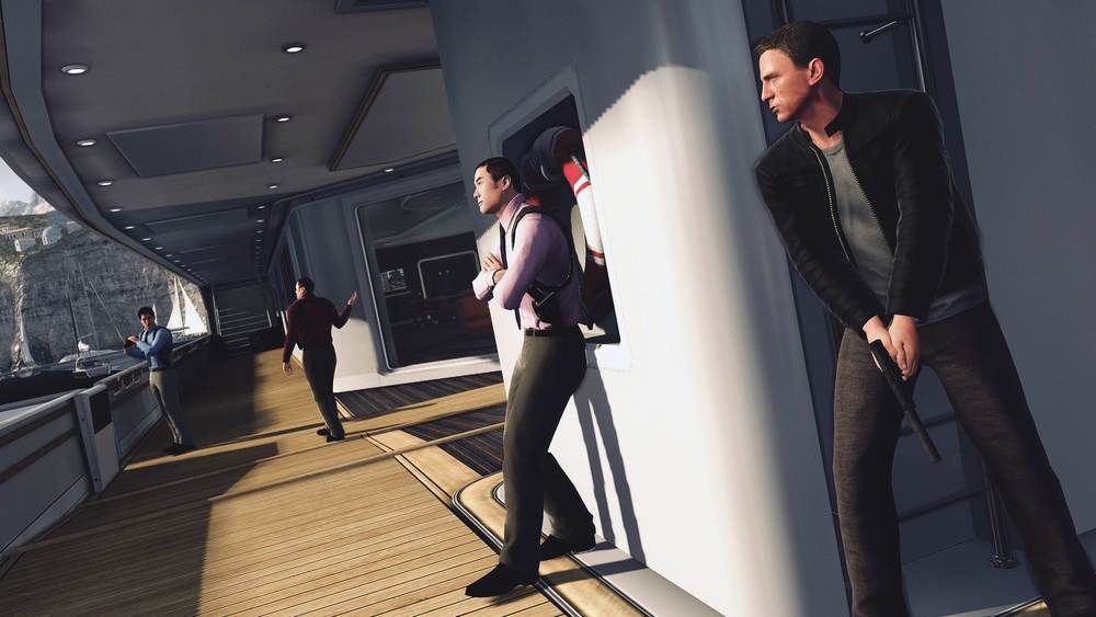 Double trouble from Daniel Craig in Bond games spectacular