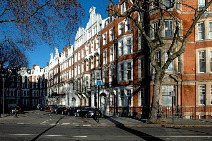 £1,000,000 ex-council flat sold in Chelsea