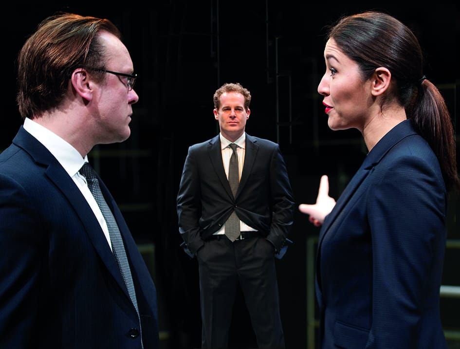 A Fight to the Death in the World of Office Politics