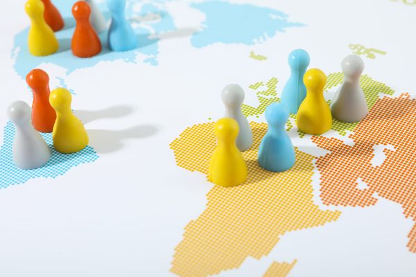 King to N49, or the return of the figurehead