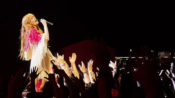 Everybody Scream: a review