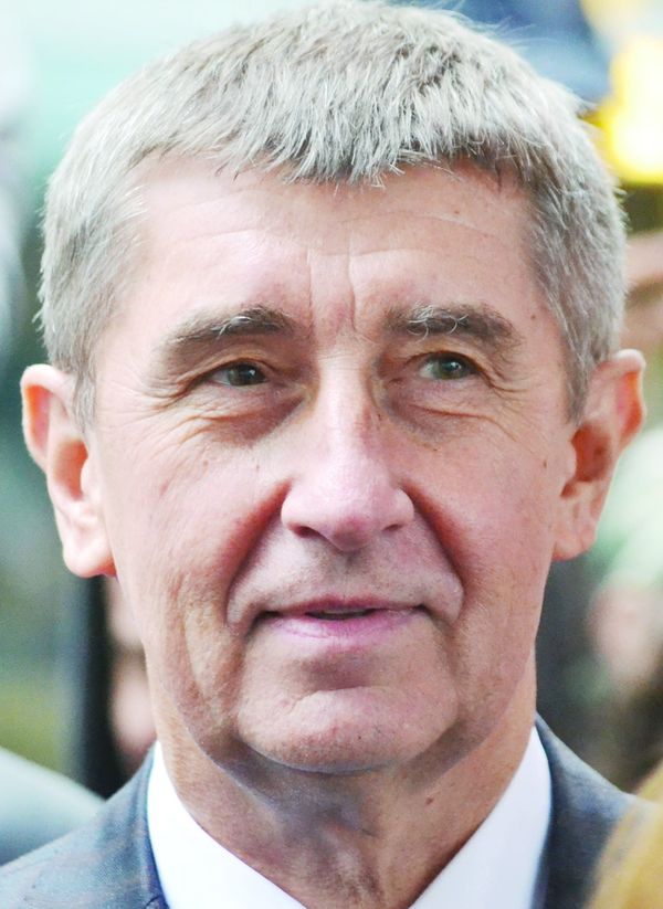 Czech elections throw the country into political turmoil