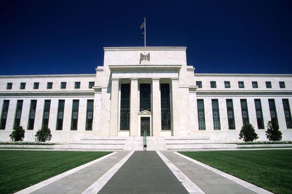 Rising Fed rates puts pressure on markets