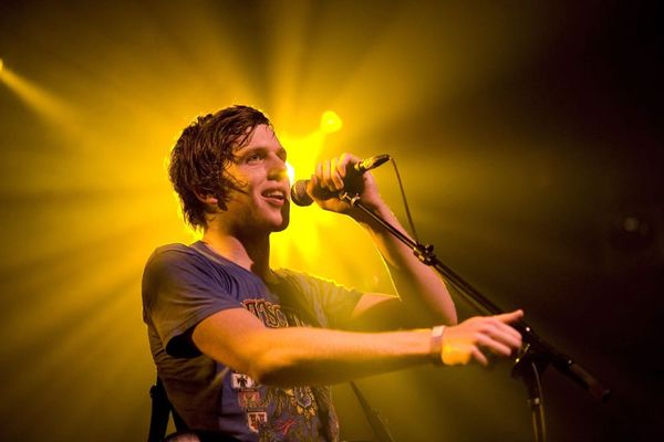 Tokyo Police Club Live