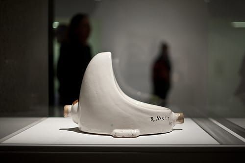 Lady Dada’s bad romance