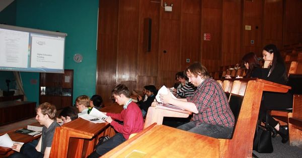 General Meeting on Higher Education Funding Policy fails to meet quorum