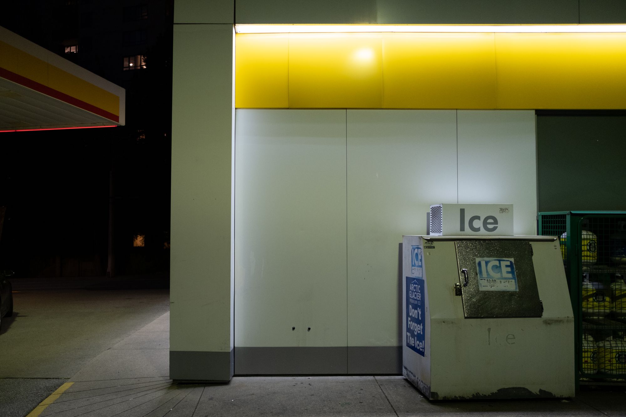 Ice; Filling station; Kingsway, Burnaby