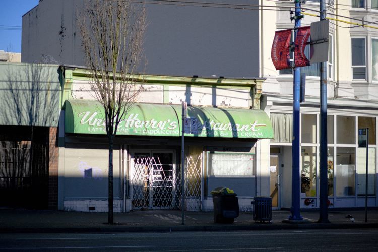 Uncle Henry's Restaurant