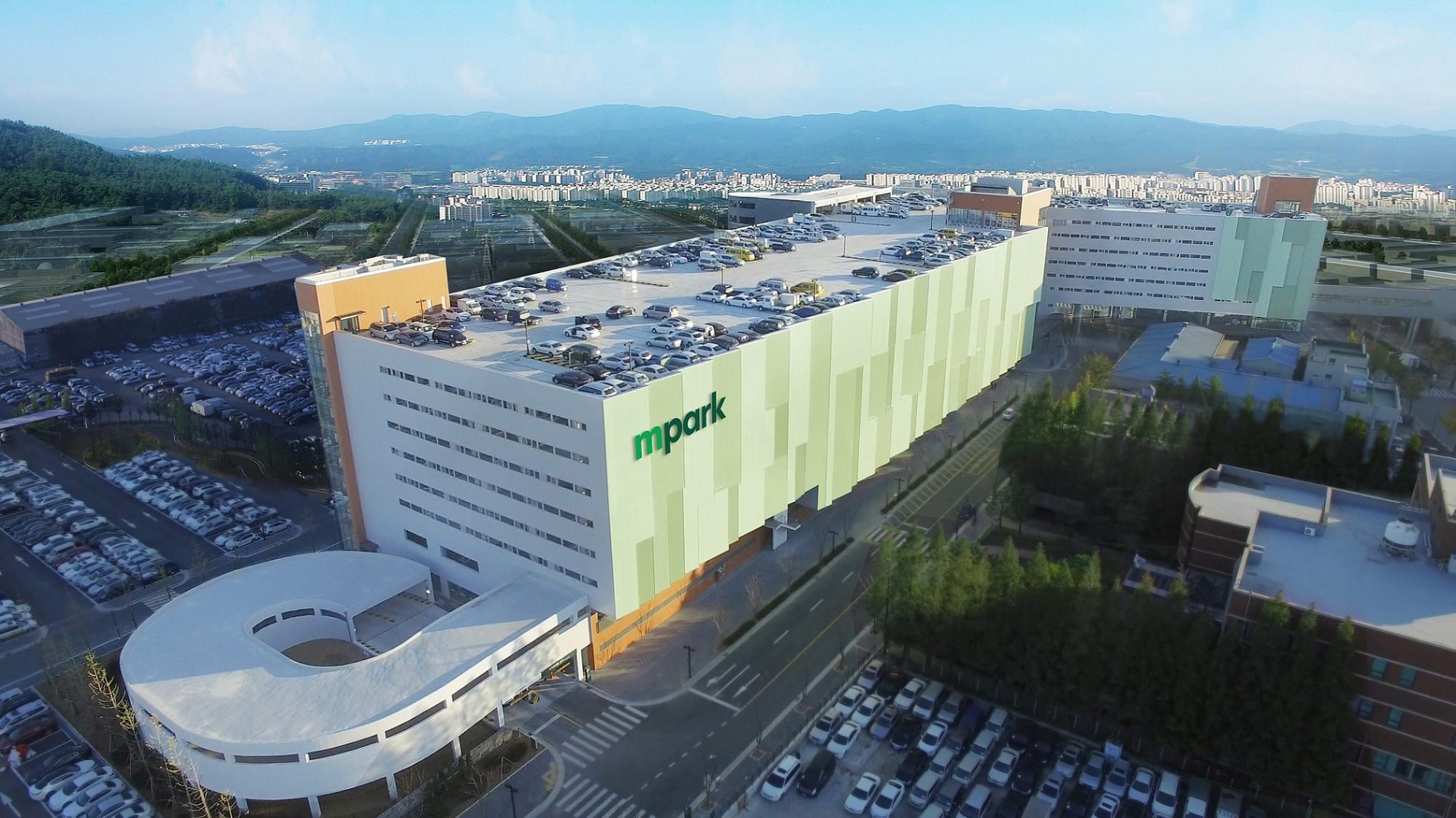 엠파크, 중고차 거래 서비스 확충으로 매매 상사 편의 증진