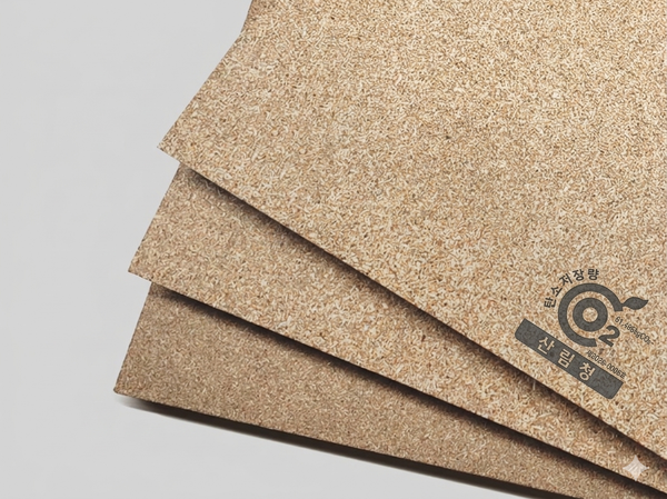 동화의 보드가 탄소를 저장한다고? '탄소저장량' 인증받아 '에코보드' 입증