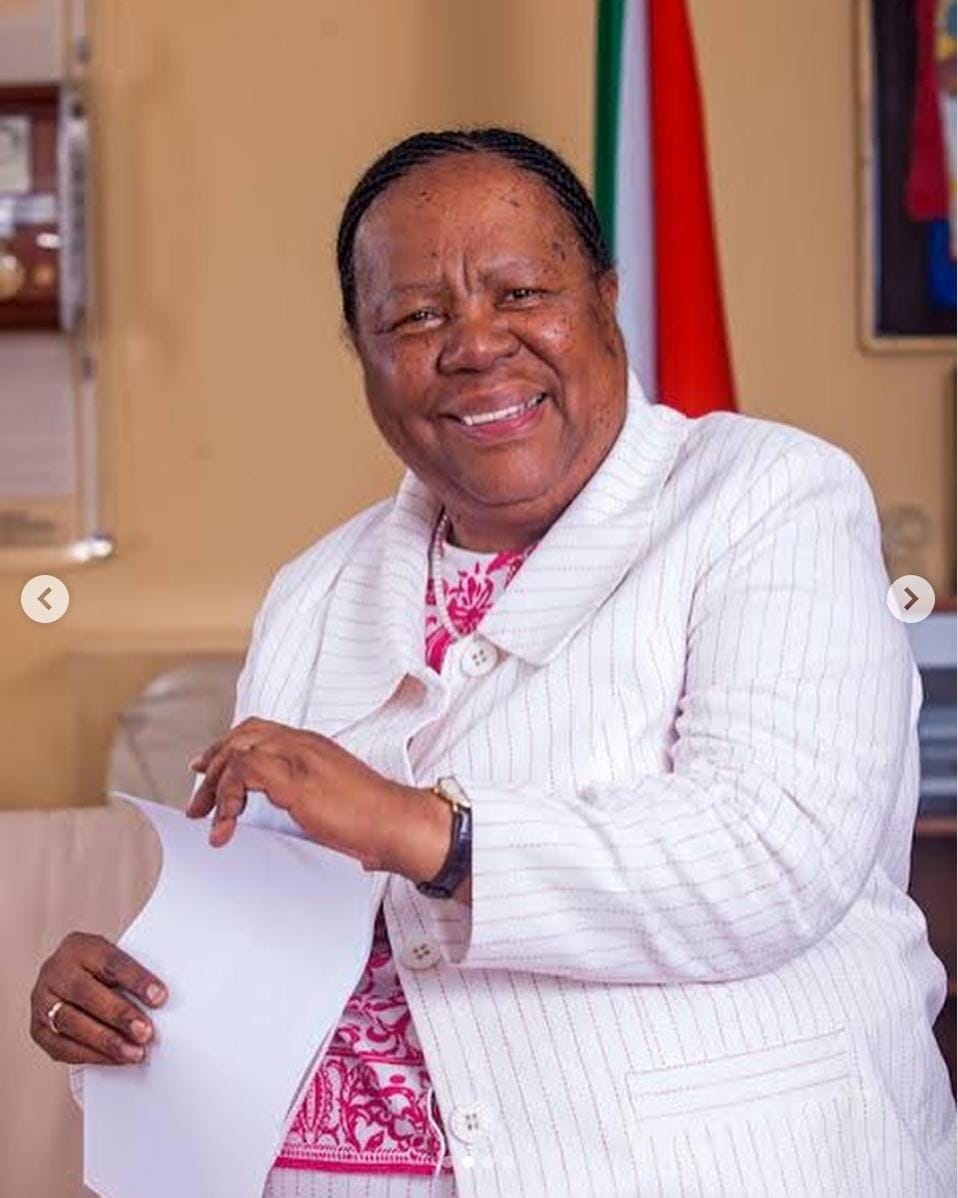 Naledi Pandor