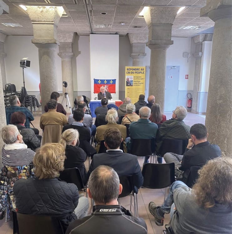Jacques Cheminade during a 2025 book tour.