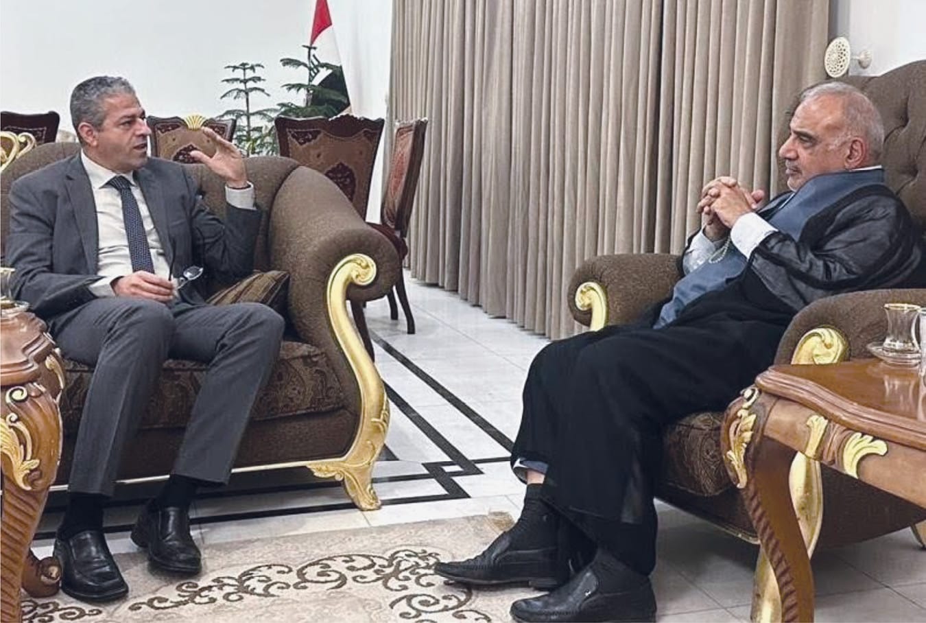 Hussein Askary in discussion with Dr. Abdul-Mahdi