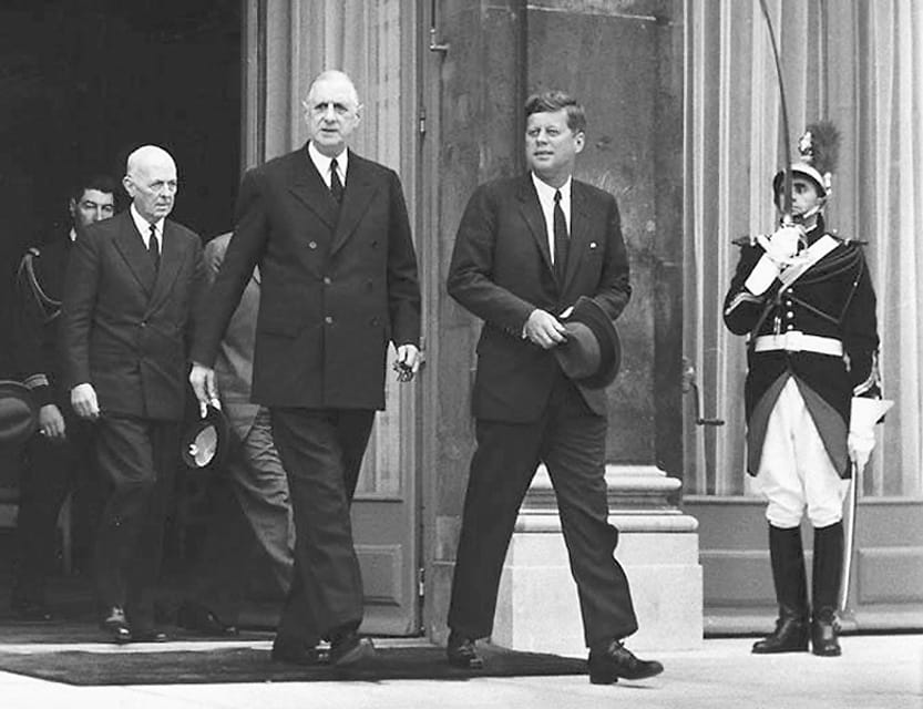 Kennedy and de Gaulle in Paris