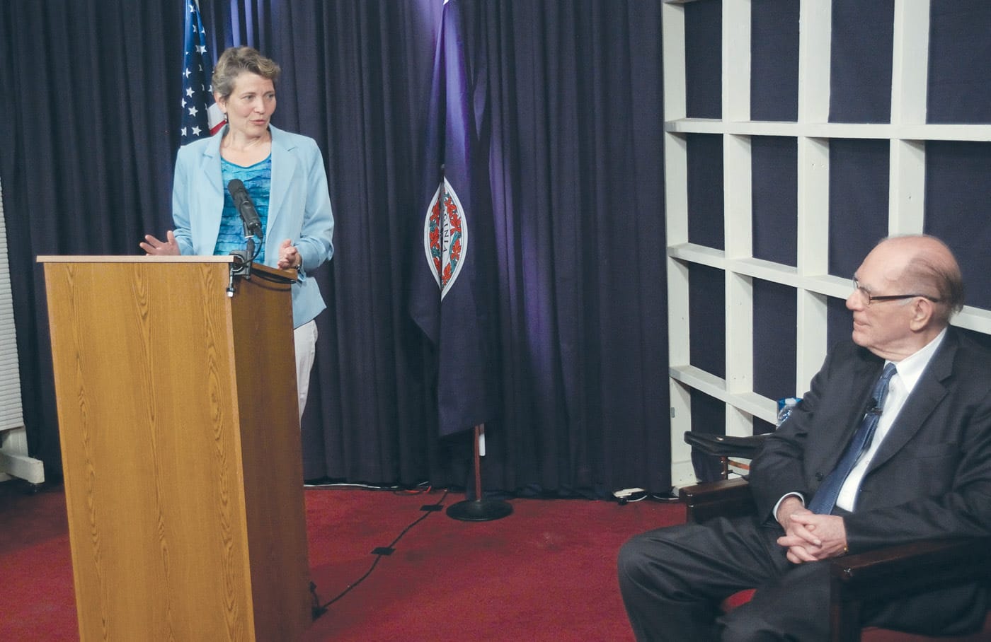 Diane Sare with Lyndon LaRouche at an international webcast event in Northern Virginia.