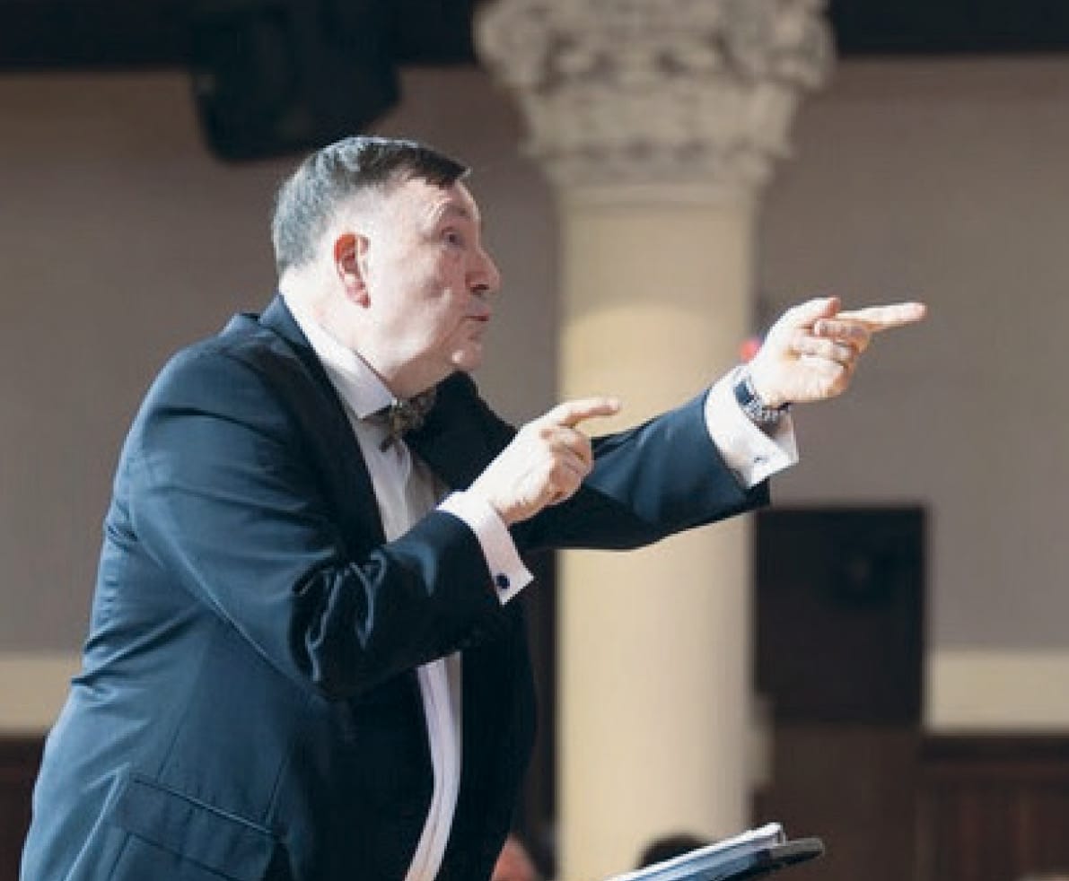 John Sigerson conducts Beethoven's Choral Fantasia