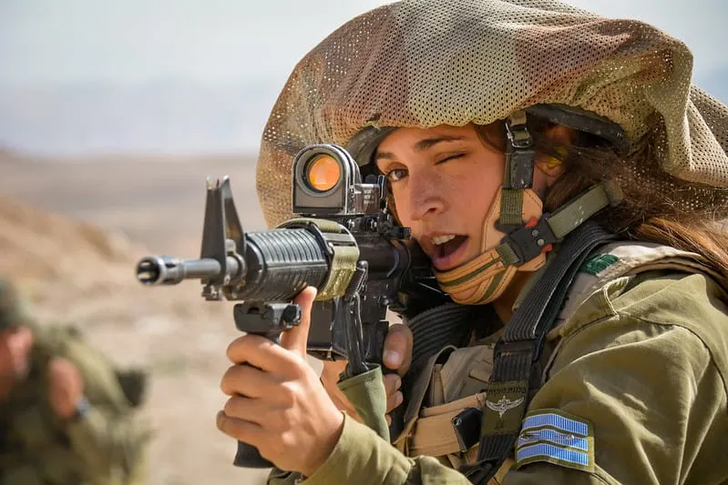 Fog of War or Irrational Conflict? Israeli Soldiers Kill Three Hostages