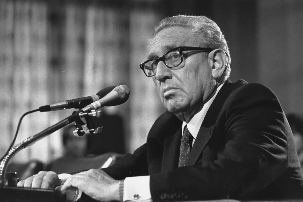 ‘Dr. Strangelove’ Kissinger Exudes One Last Snarl Before Kicking the Bucket