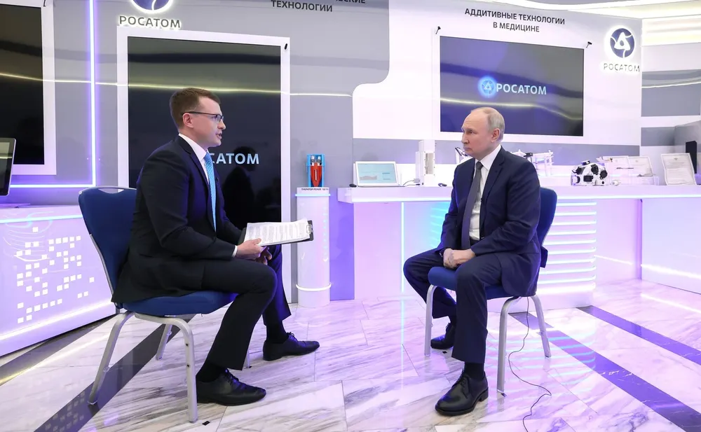 Putin Comments on Tucker Carlson Interview in Dialogue with Pavel Zarubin