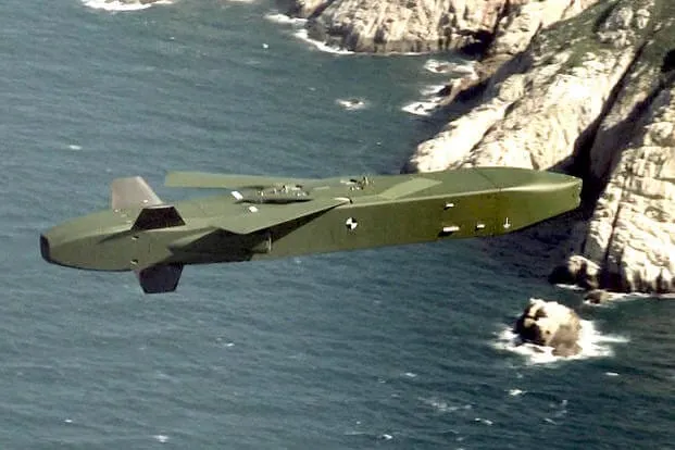 Baerbock for Taurus Missile Delivery to Ukraine, Scholz, Not