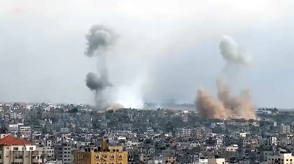 Israeli Air Strike in Gaza Kills Dozens, Wounds Hundreds of Palestinians